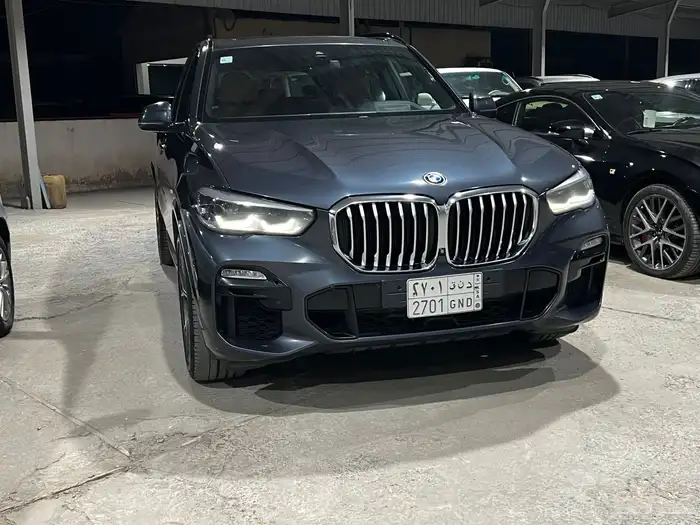 بي ام دبليو اكس5 4