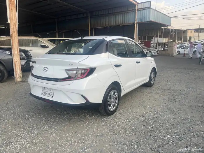 هيونداي i10 2023 نظيفه جدا 2