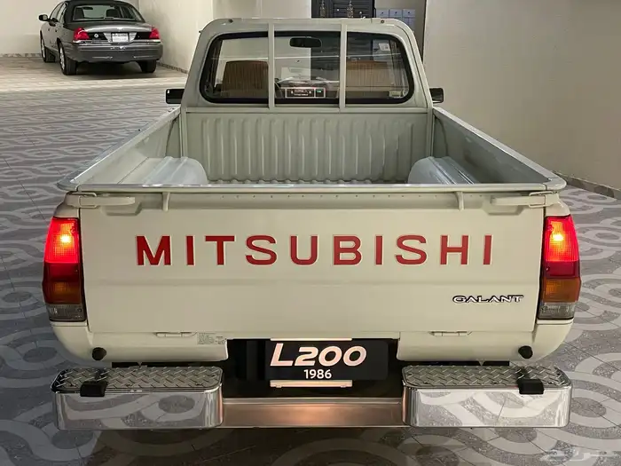 ميتسوبيشي L200 ( مخزن أصفار ) 41