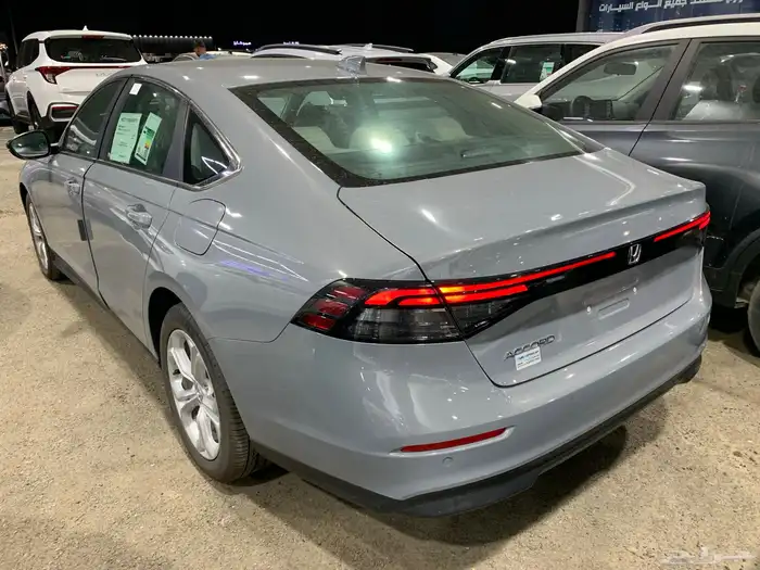 هوندا اكورد 2025 LX الشكل الجديد 8