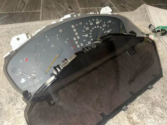 عداد سرعة لكزسLS430 0