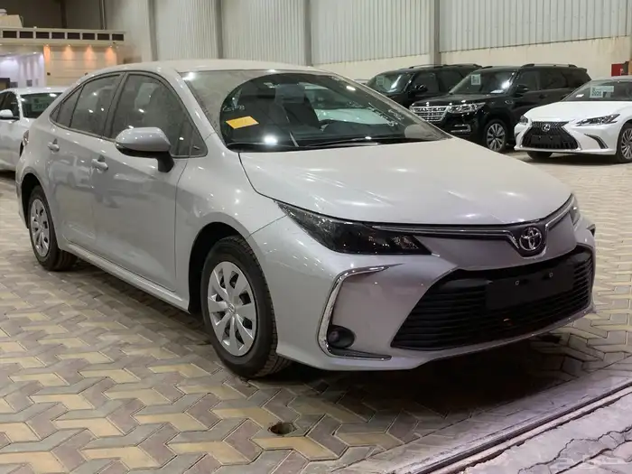تويوتا كورولا XLI 2.0 طيس بنزين 2025 2