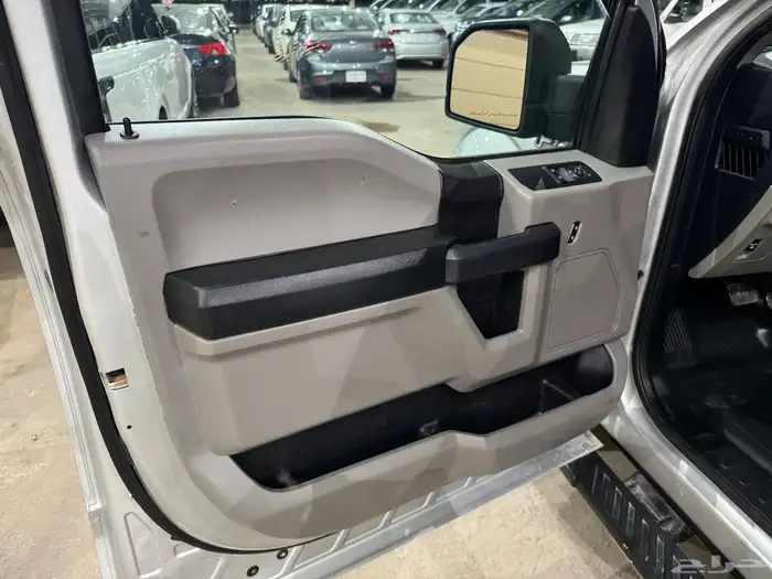 للبيع فورد F150 موديل 2018 دبل 7