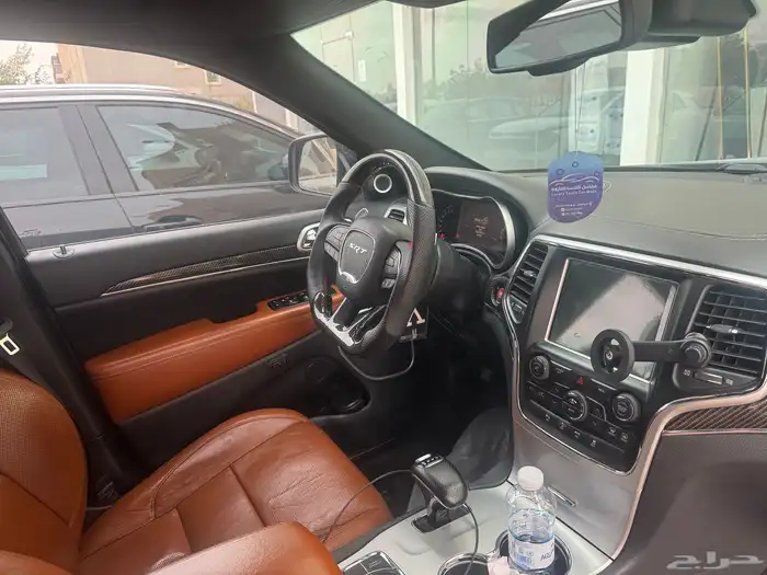 جراند شيروكي SRT 2015 4
