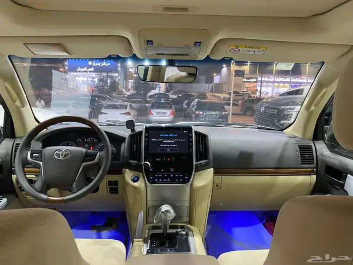 لاند كروزر جي اكس آر v8 المديل 2016 العدد 8