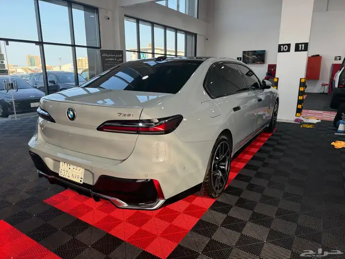 بي ام BMW 735i 2025 جديد (سعر خاص جدا ) 3