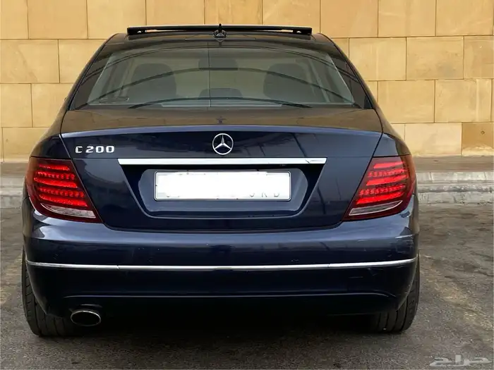 مرسيديس C200 الجفالي موديل 2012 6