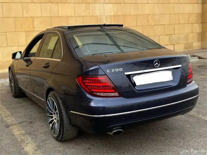 مرسيديس C200 الجفالي موديل 2012 7