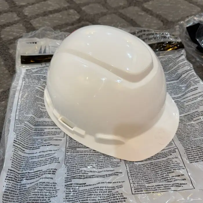 للبيع خوذة سلامة ( هيلمت) 1