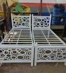 كراسي نفر حديد ضمان لمدة 5سنوات 3