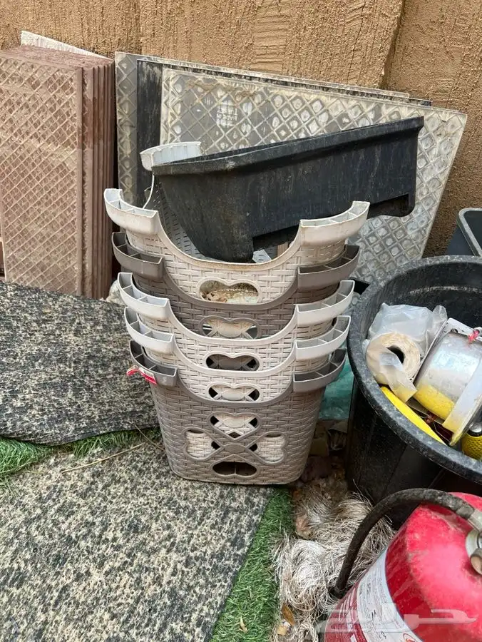 سطول زباله ودرج عتبه للبيع جديده 1