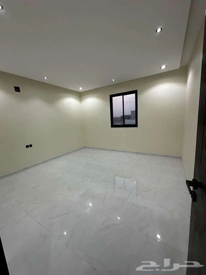 تاون هوس للإيجار الشهري 3500 ريال الرياض حي بدر 7