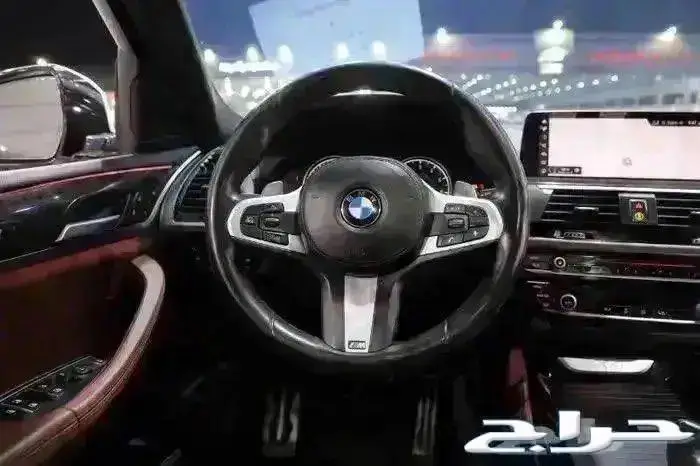 بي ام دبليو X4 فل كامل بانوراما جلد اربعة سلندر موديل 2019 15
