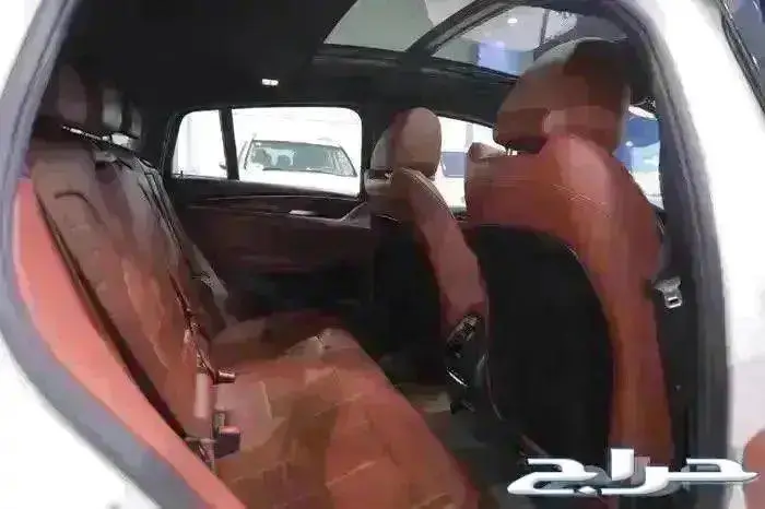 بي ام دبليو X4 فل كامل بانوراما جلد اربعة سلندر موديل 2019 12