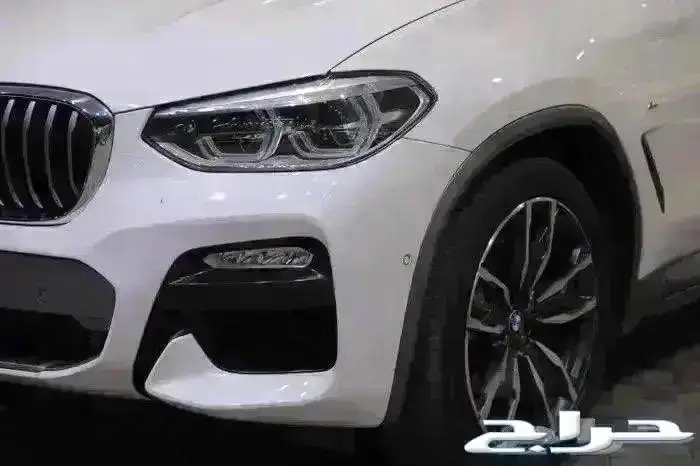 بي ام دبليو X4 فل كامل بانوراما جلد اربعة سلندر موديل 2019 6