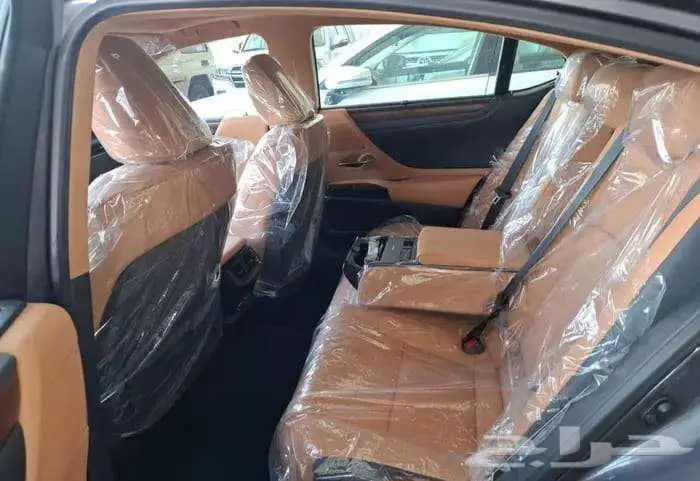 لكزس ES350 نص فل CC سعودى 2025 9