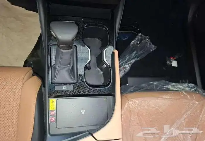 لكزس ES350 نص فل CC سعودى 2025 8