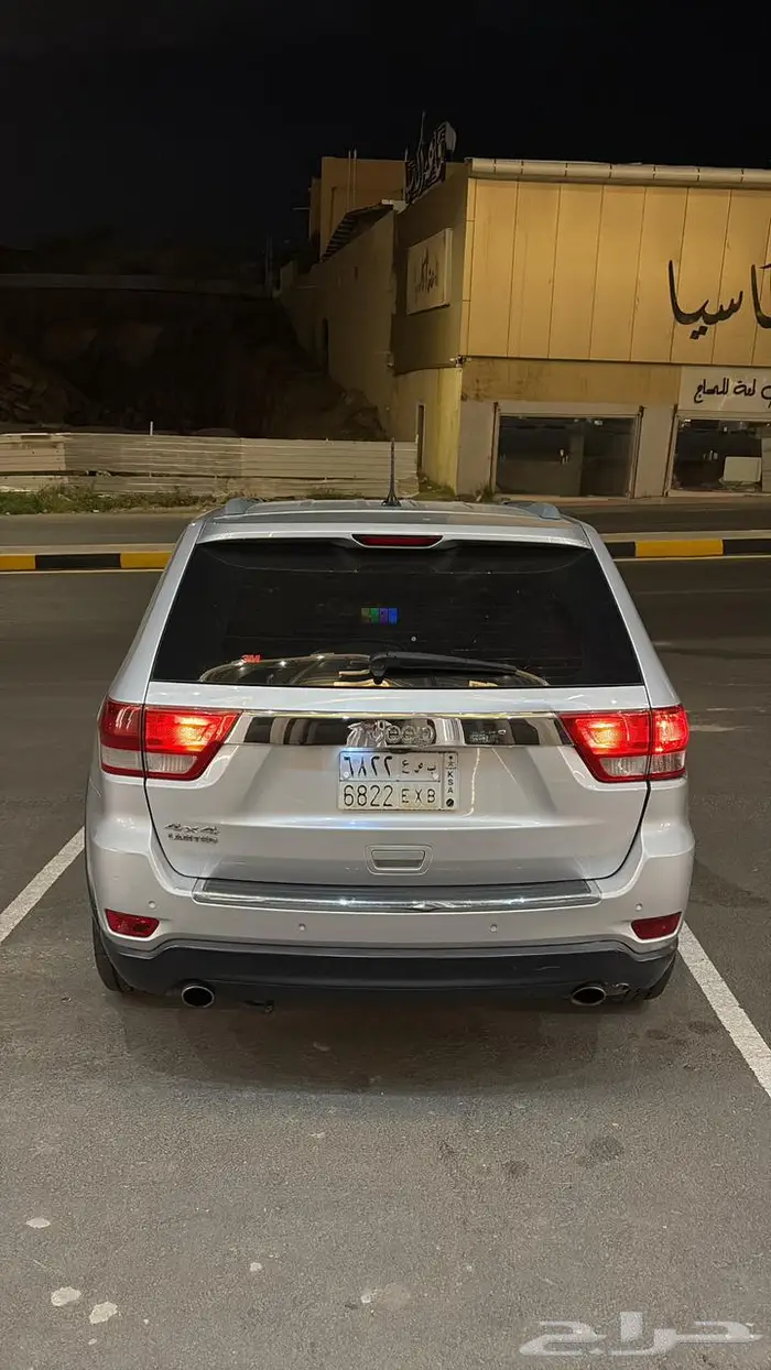 جيب شروكي جراند 4