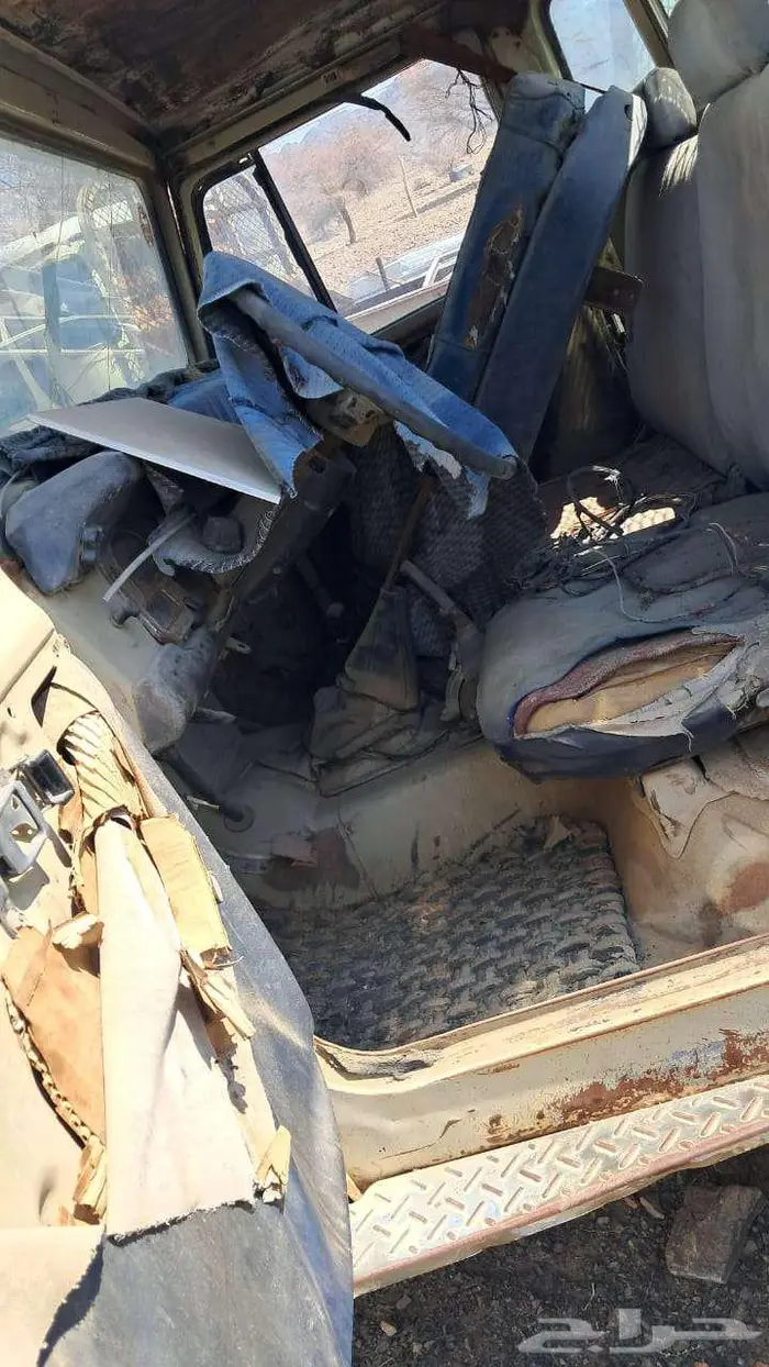 للبيع قطع جيب شاص قديم من مديل 84 وتحت 66