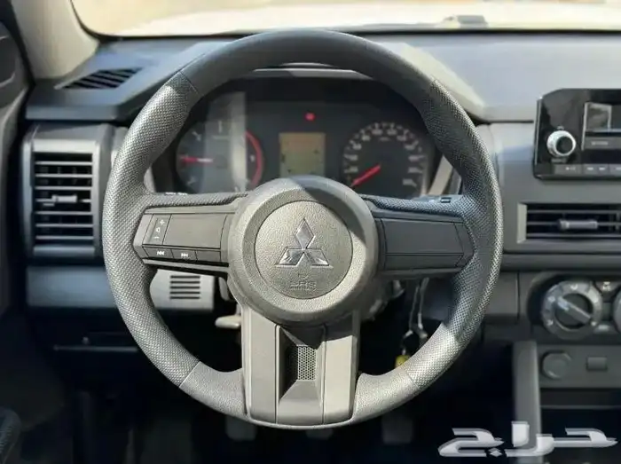 ميتسوبيشي L200 غمارتين 2024 بدون دبل 77.625 بالضريبة 8