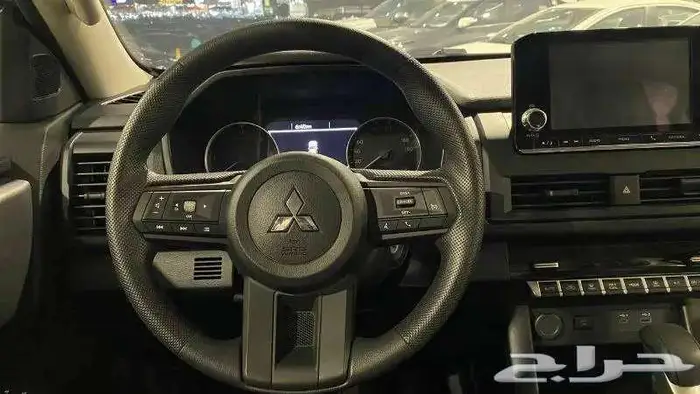 ميتسوبيشي L200 دبل ديزل اتوماتيك سعودي 2024 5