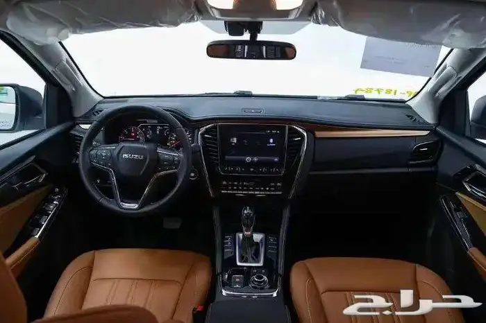 ايسوزو ام يو اكس 4X4 3.0 فل كامل 2024 كاش او تقسيط 4