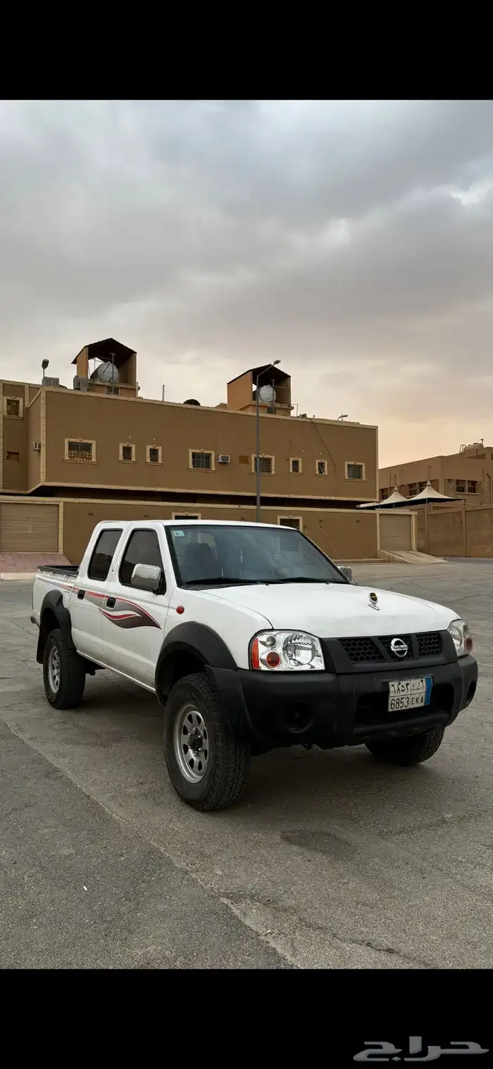 نيسان ددسن دبل 2011 0