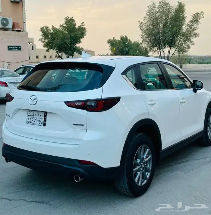للبيع مازدا cx5 بحالة الوكالة 2023 5