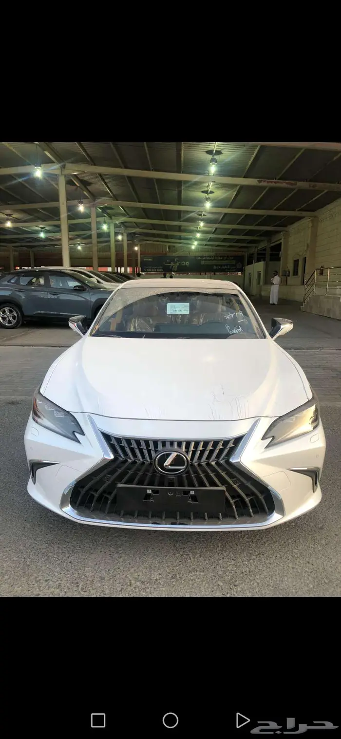 لكزس ES350 DD 2025 سعودي بنزين رادار 3 عدسات 5