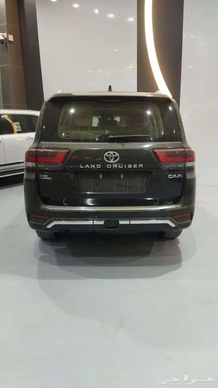 تويوتا لاندكروزرGXR L4 2025بنزين اقوى سعر للكاش والاقصاد 1