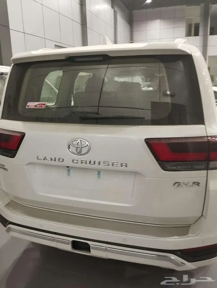 تويوتا لاندكروزر GXR L3 بنزين سعودي 2025 بطاقة جمركية 10