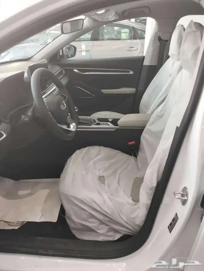 جيلي امجراند GS 2025 3