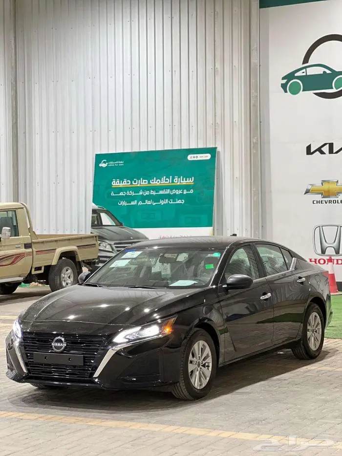 نيسان التيما نص فل واستندر لون اسود موديل 2025 2