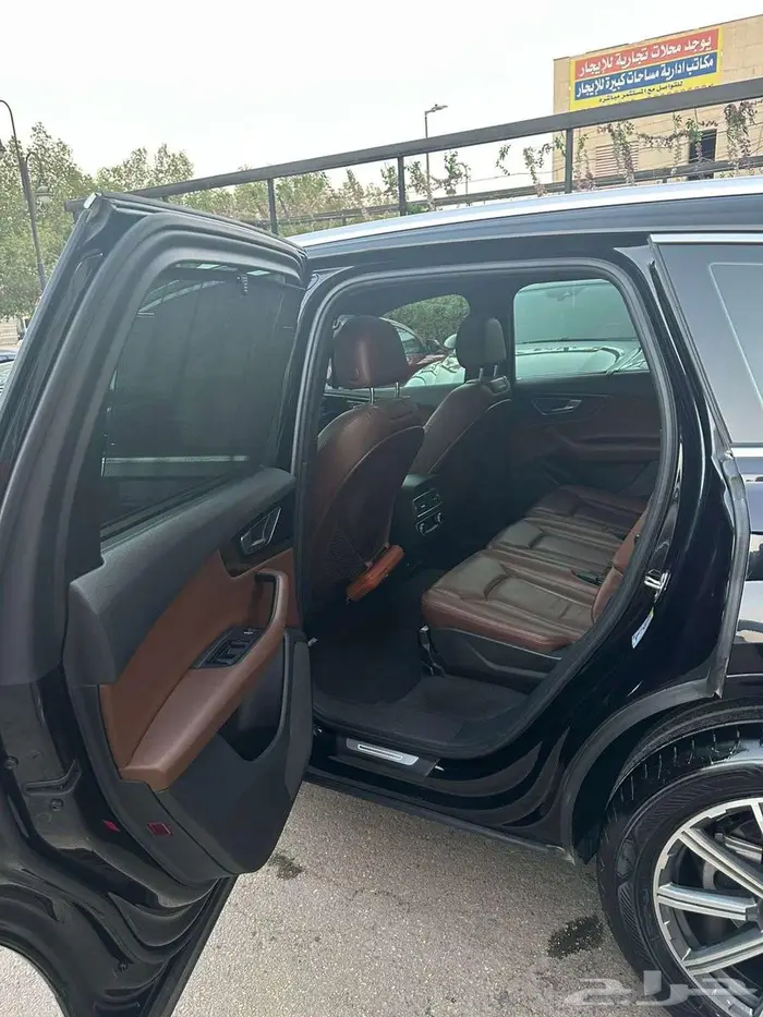 اودي 2018 Q7 للبيع 0