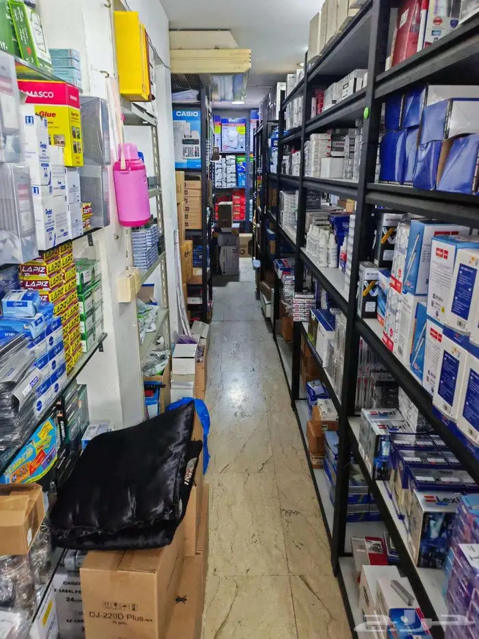 لبيع وتوريد جميع الأدوات المكتبية لشركات والمدارس جملة  قطاع 4