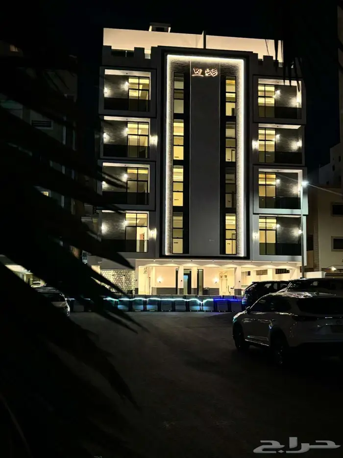 شقة 4 غرف تشطيب فندقي سمارت وبلكونة 2