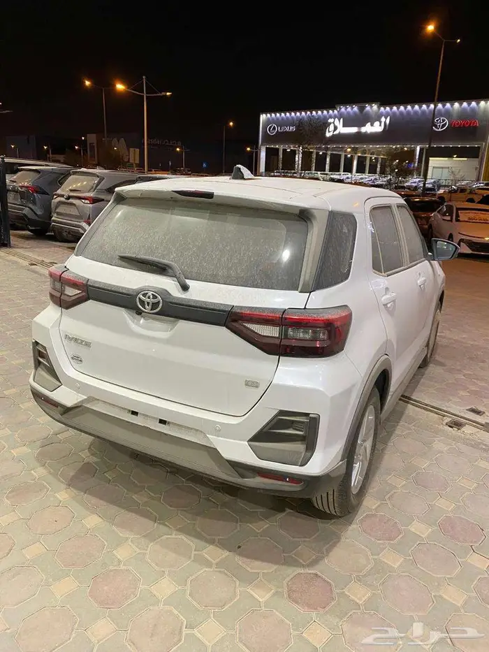 تويوتا رايز 2024 اصفار شاشه كاميرا 4