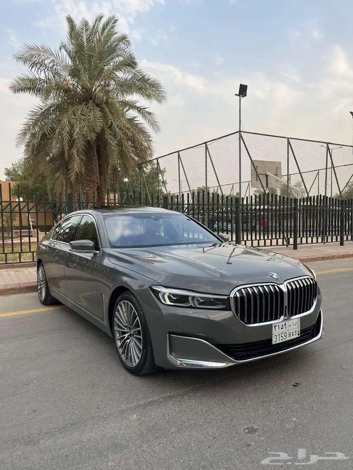 بي ام دبليو 730Li 2020 ( بحالة الوكالة ) 5