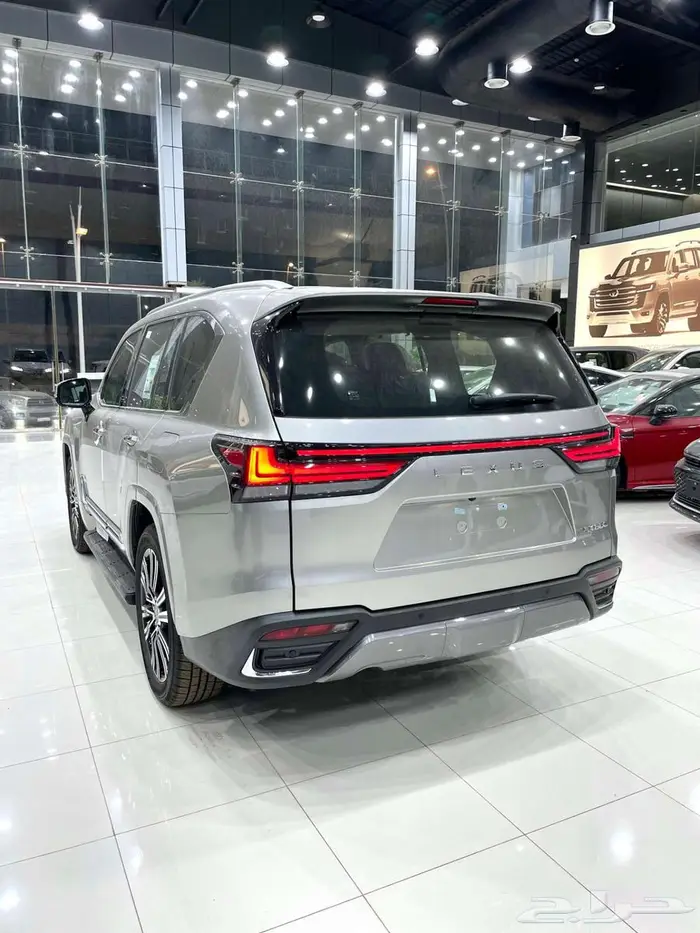 لكزس LX 600 BB سعودي بطاقة جمركية 2025 تيتانيوم داخلي احمر 14