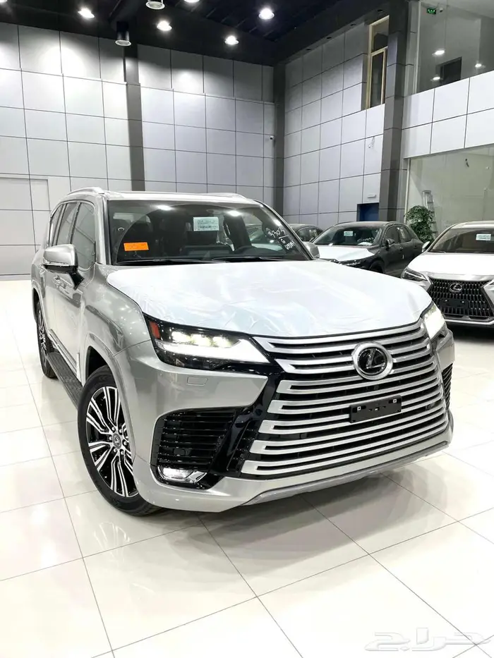 لكزس LX 600 BB سعودي بطاقة جمركية 2025 تيتانيوم داخلي احمر 1