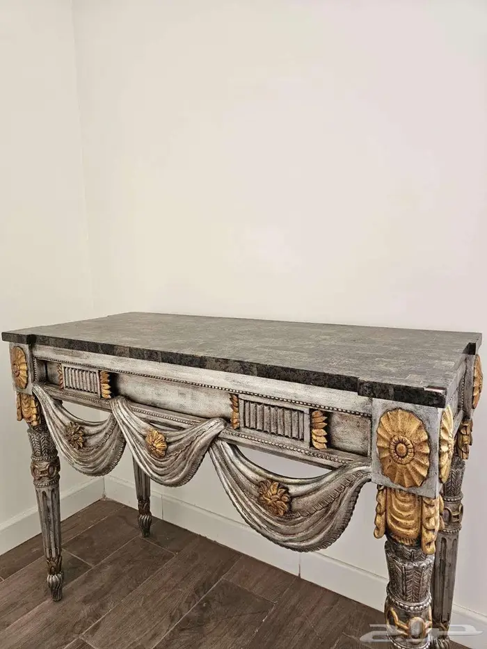 كونسول من Maitland Smith (مايتلاند سميث) 3