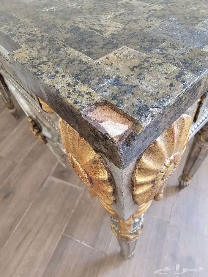 كونسول من Maitland Smith (مايتلاند سميث) 2