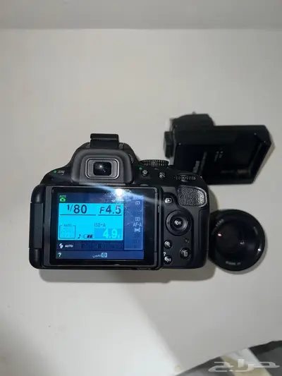 كاميرا كانون D5100 للبيع مع معدات تصوير index