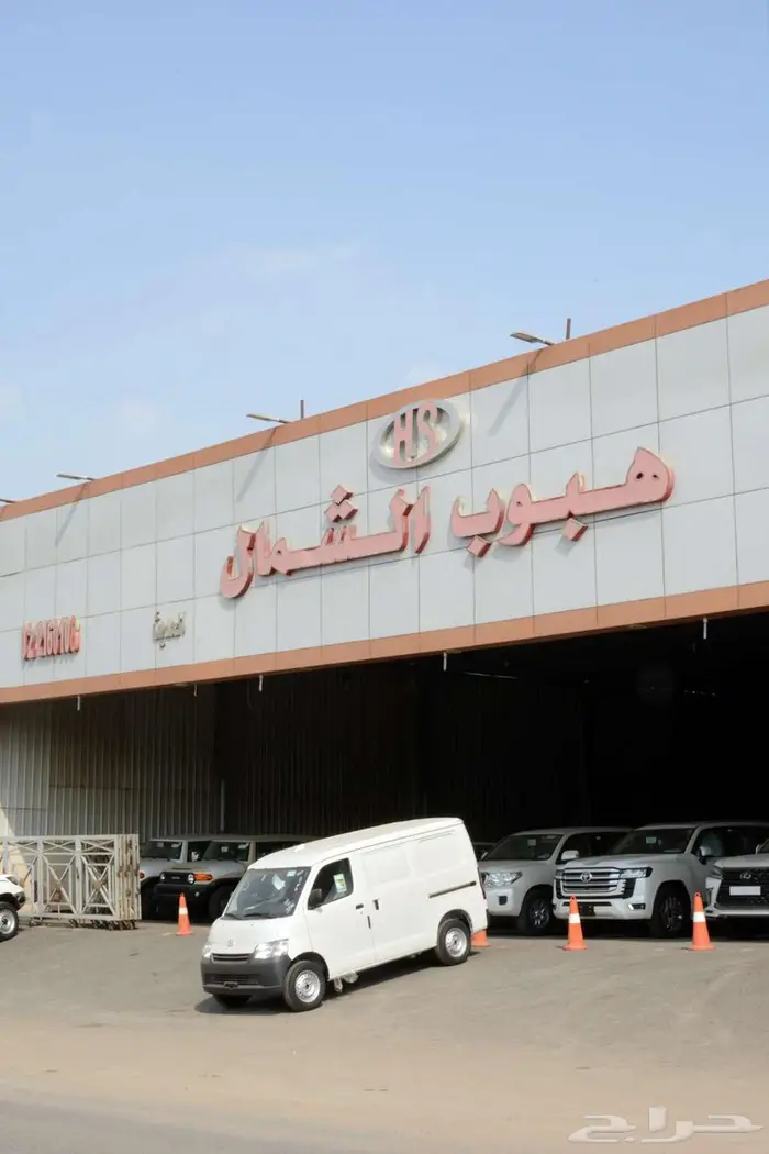 تويوتا باص 2025 لايت اس بنزين 1.5 بالنقد او التقسيط 0