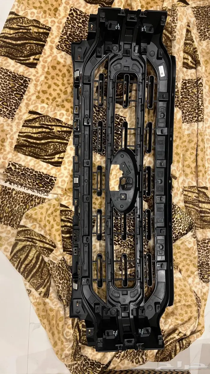 شبك وكالة اصلي فورد F150 1