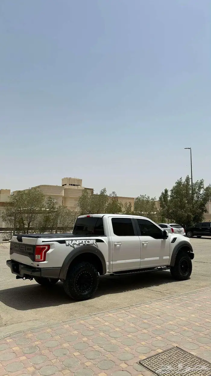 للبيع فورد F150 موديل 2016 5