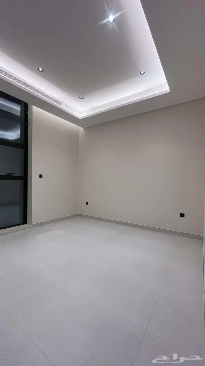 شقة 4 غرف تشطيب فندقي سمارت وبلكونة 30