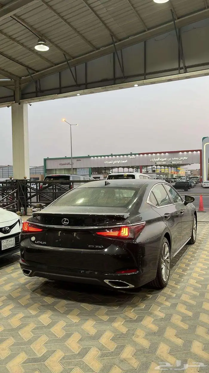 لكزس ES350 سعودي CC موديل 2025 3