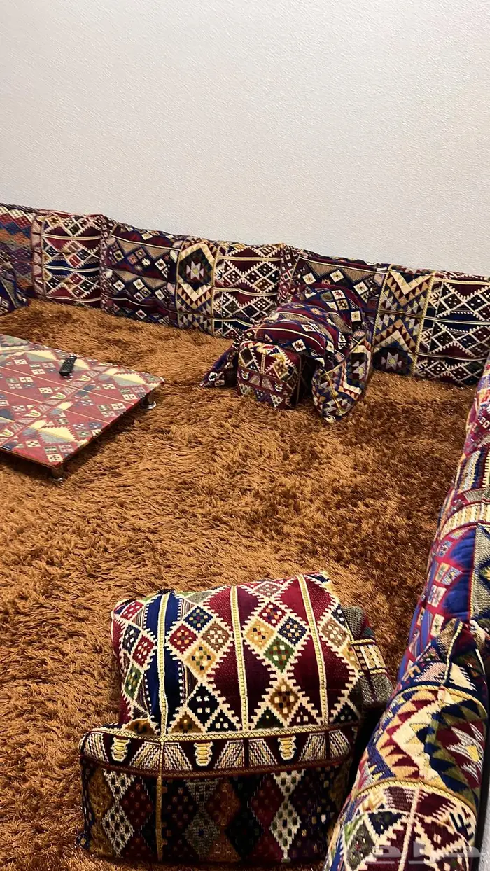 اثاث 0