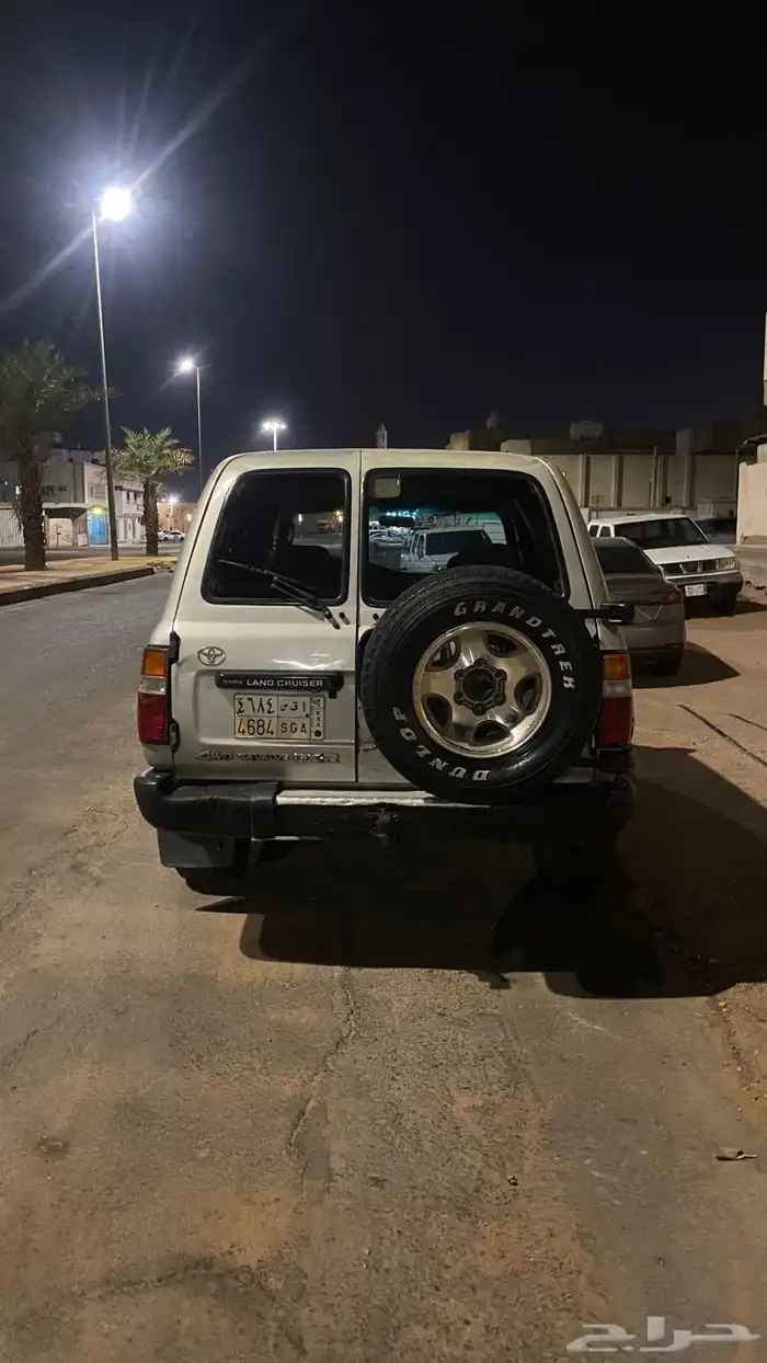 جيب صالون موديل 1997 شغال مكينه قير عضلات شرط استماره جديد 25